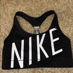 nike pro sports bra